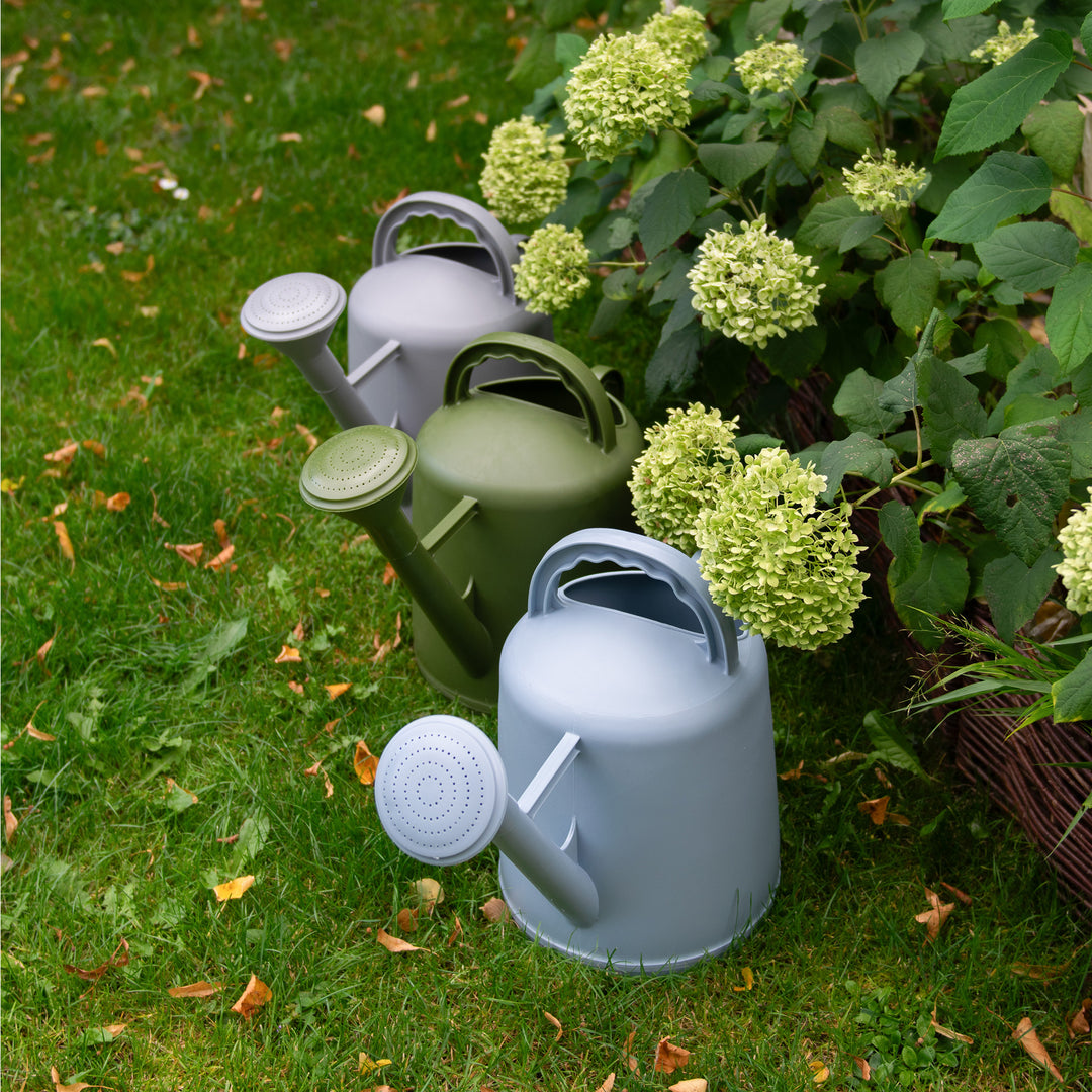Gießkanne FLOWY 10L inkl. Gartenhandschuhe – robustes Garten-Set –